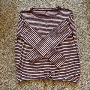 a.n.a Women’s Small Maroon and White Striped Top